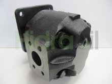 Thumbnail of MC2215G5B25D Warynski moteur hydraulique à engrenages 101 cm3 arbre cylindrique