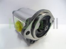 Thumbnail of C18.5L36769 Dynamatic Sauer Danfoss hydraulic gear pump de 18,5 cm3 splined shaft