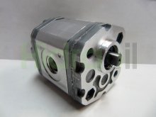 Thumbnail of U0.5D0.75G Marzocchi Hydraulic Gear Pump 0.63 cm3 Tang shaft