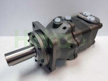 Image 151B4026 OMT 500 FH Danfoss orbital hydraulic motor 500 cm3 with brake FH and cylindrical shaft D40
