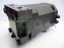Thumbnail of A17291U Poclain hydraulic piston motor with splined shaft