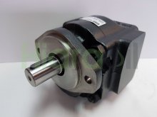 Image 8524D Parker hydraulic gear motor with straight shaft
