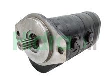Image 163D72027 Danfoss Hydraulic triple gear pump Displacement 31.8+22.5+9.5 cm3