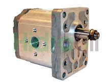 Thumbnail of 121.19.112.00 SEM2NN/017BN01BAM1C7C7NNNN/NNNNN Motoriduttore idraulico Sauer Danfoss Turolla
